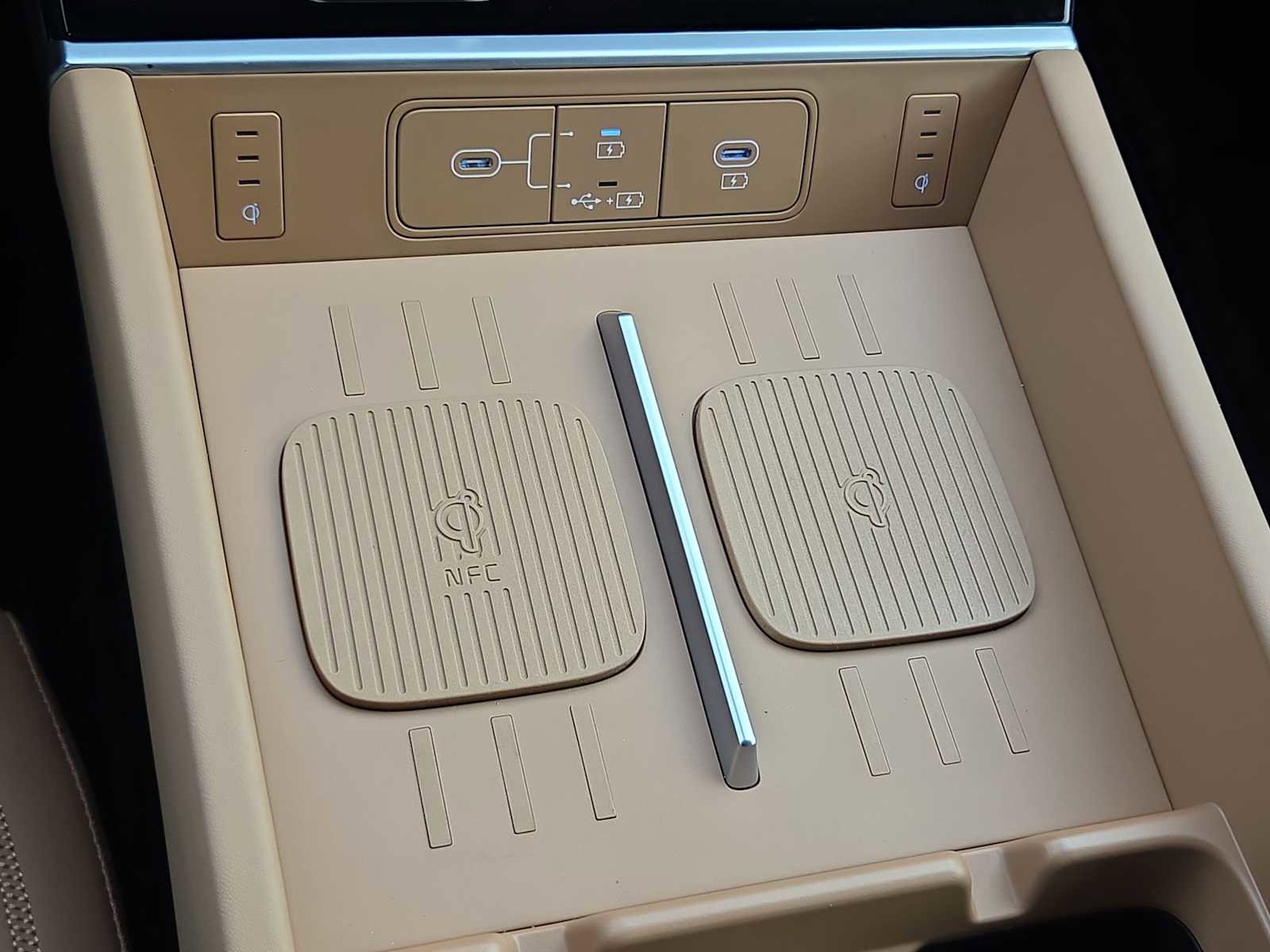 New 2026 Hyundai Santa Fe Calligraphy image 32