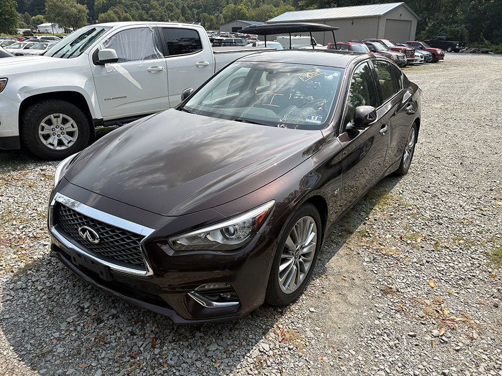 Used 2019 INFINITI Q50 Luxe AWD/4WD image 2