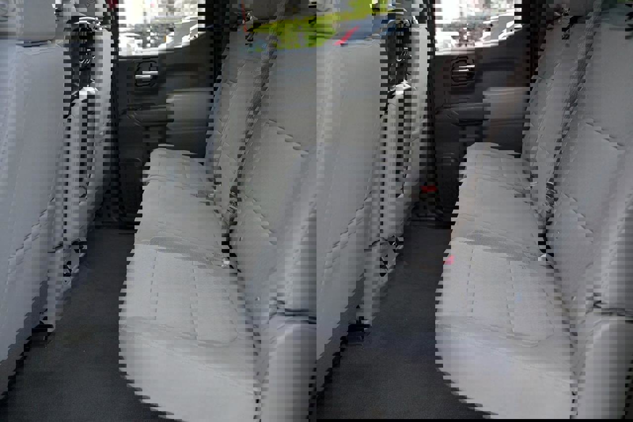 Used 2020 Chevrolet Silverado 1500 LT image 10