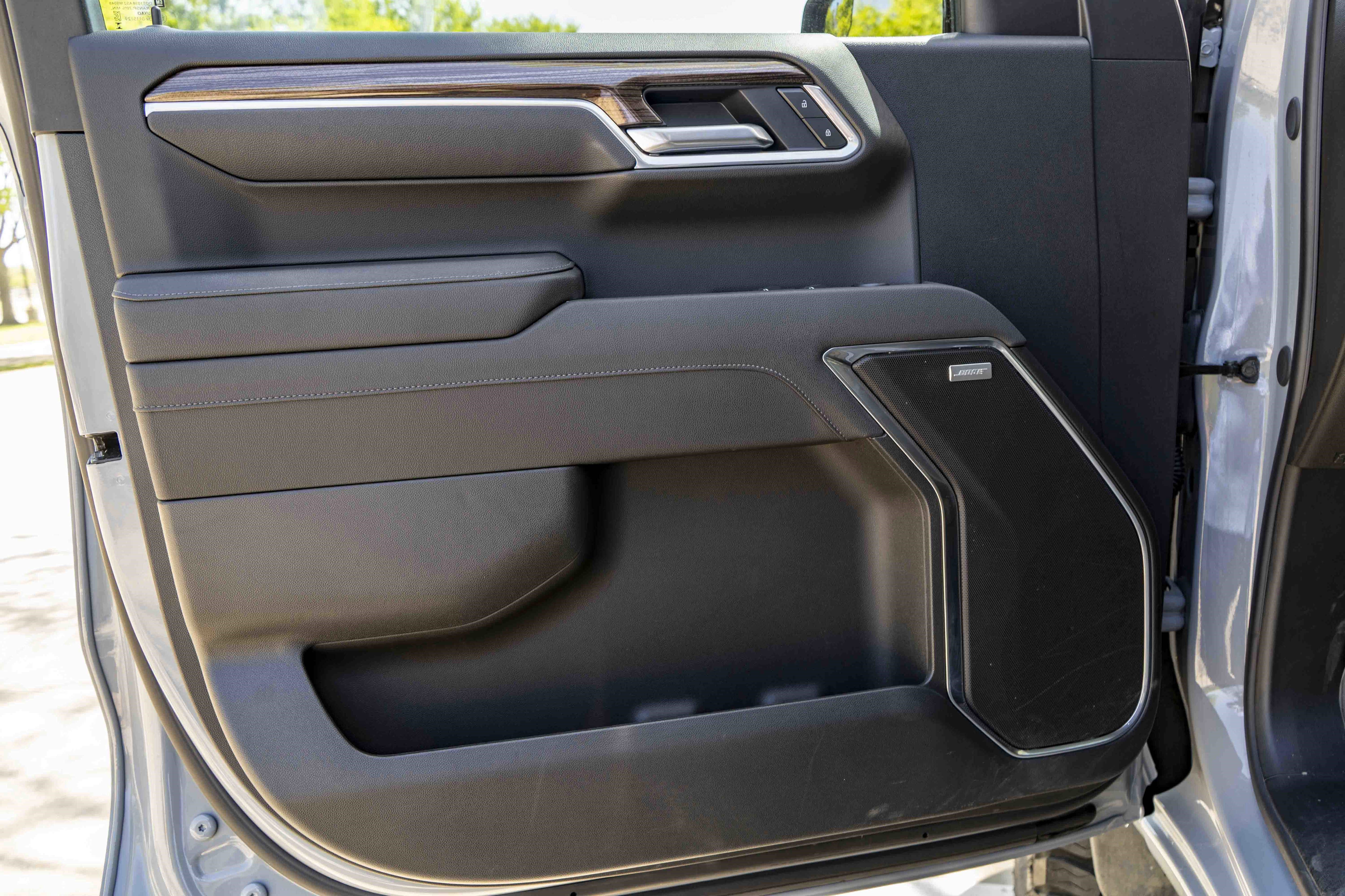 Used 2025 Chevrolet Silverado 1500 RST w/ LPO, Utility Wall Package image 41