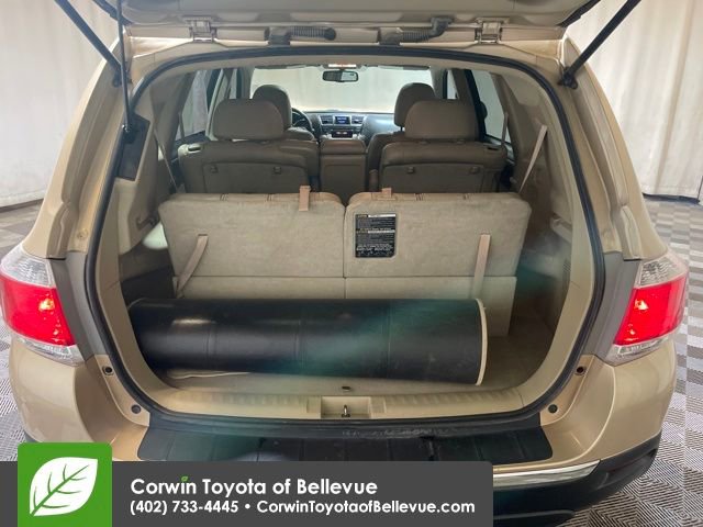 Used 2012 Toyota Highlander Limited image 22