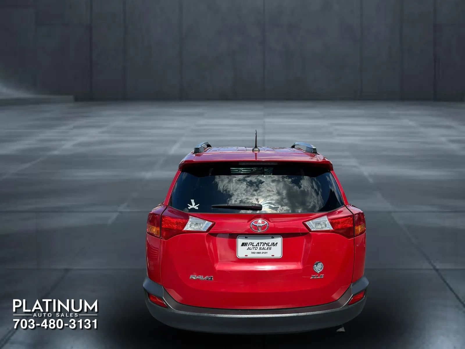 Used 2014 Toyota RAV4 XLE image 5