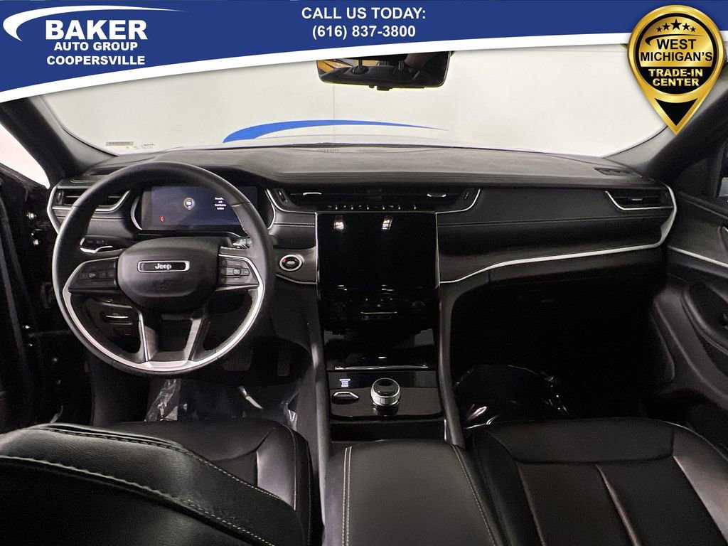 Used 2024 Jeep Grand Cherokee L Limited w/ Luxury Tech Group II image 21