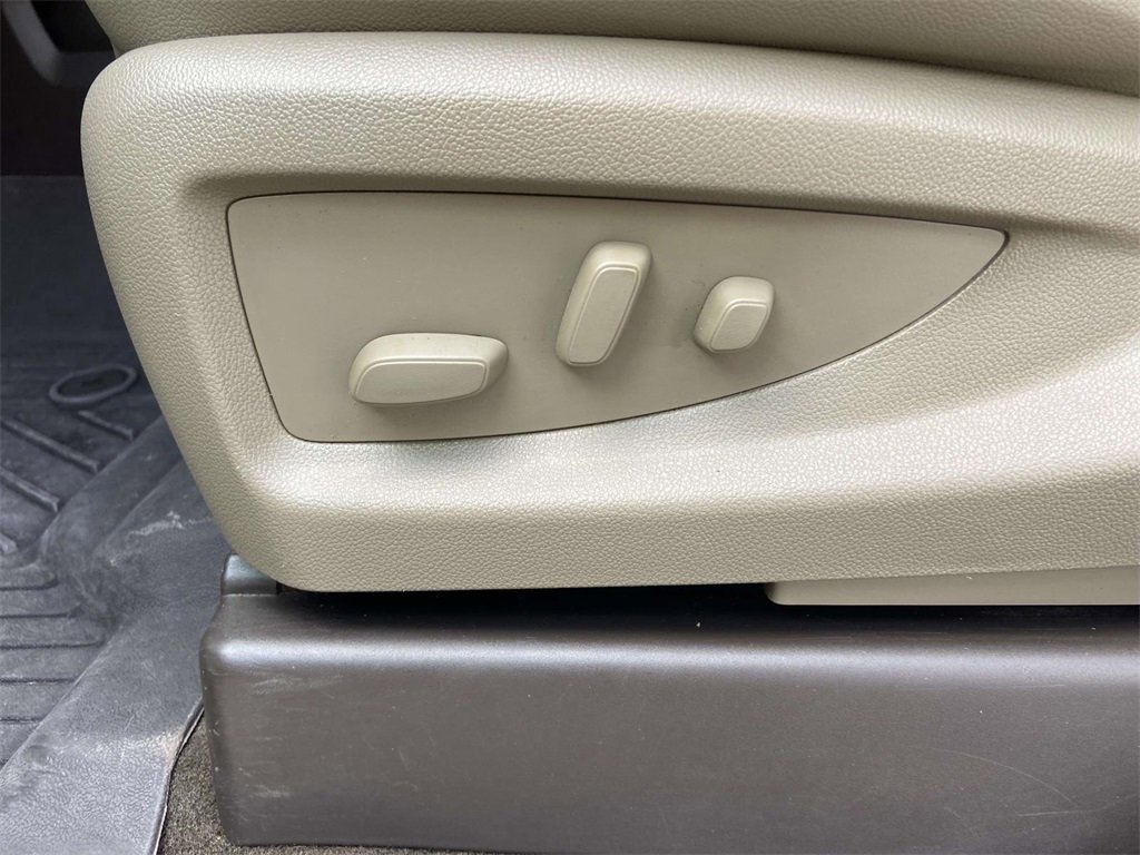 Used 2018 GMC Sierra 1500 SLT image 14