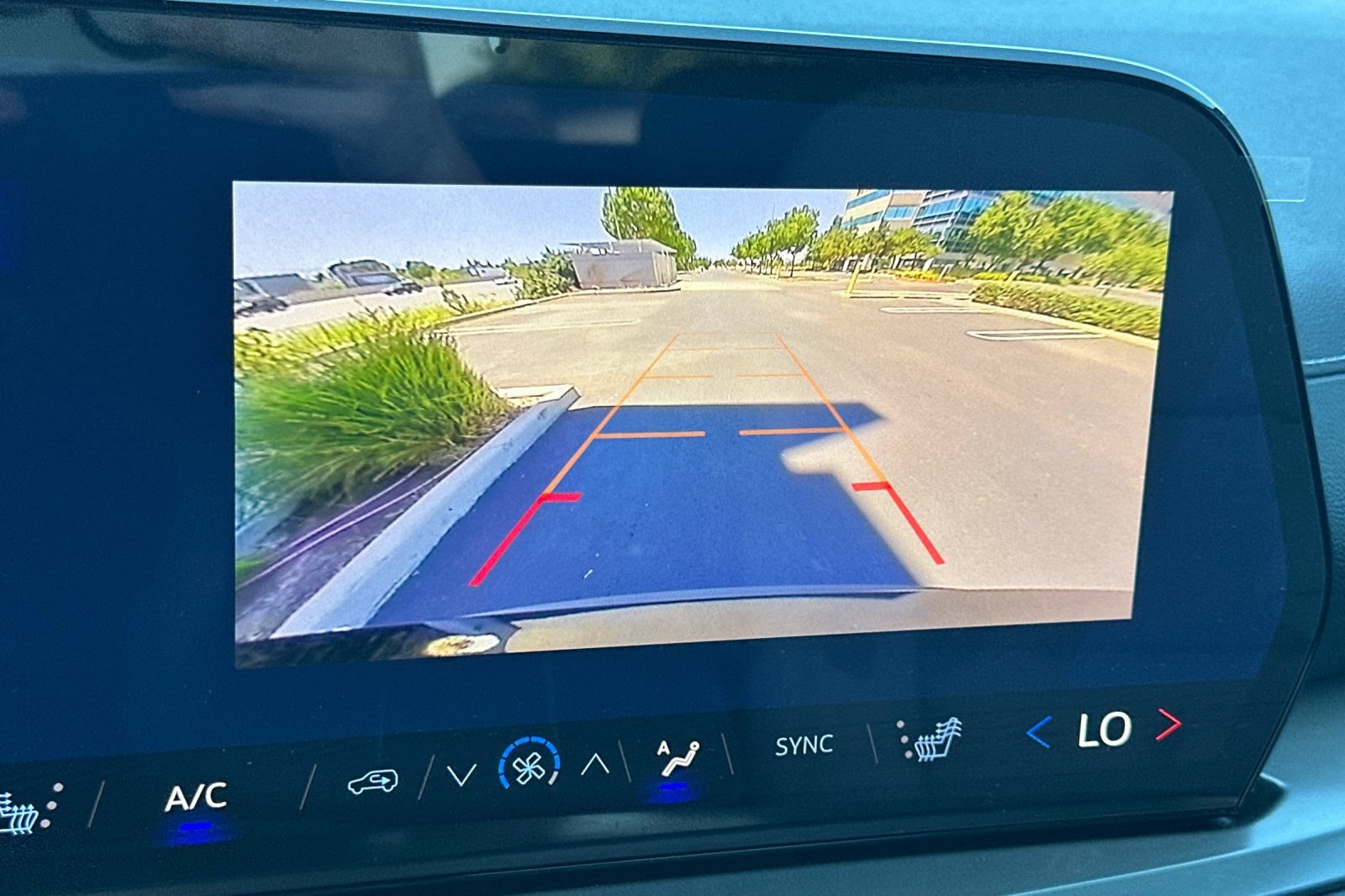 Used 2026 Chevrolet Traverse LT w/ LPO, Floor Liner Package FWD image 25