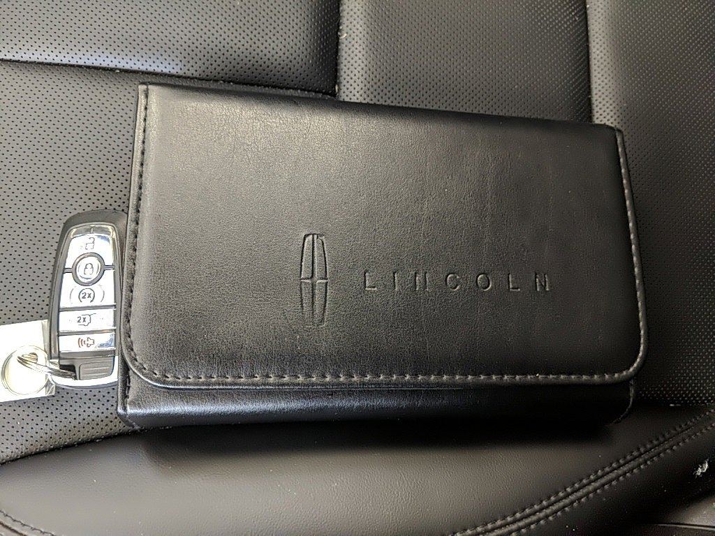 Used 2022 Lincoln Corsair AWD w/ Equipment Group 101A image 27