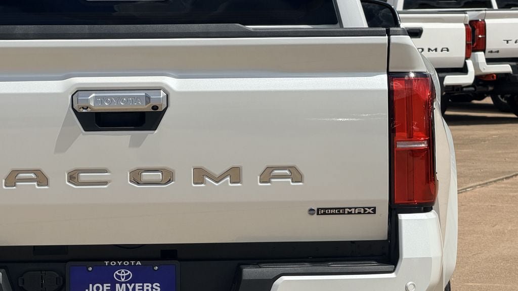 New 2026 Toyota Tacoma Limited AWD/4WD image 11