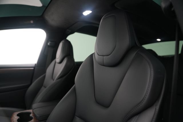 Used 2018 Tesla Model X 75D AWD/4WD image 26