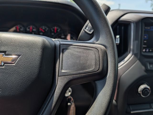 Used 2021 Chevrolet Silverado 1500 Custom AWD/4WD image 18
