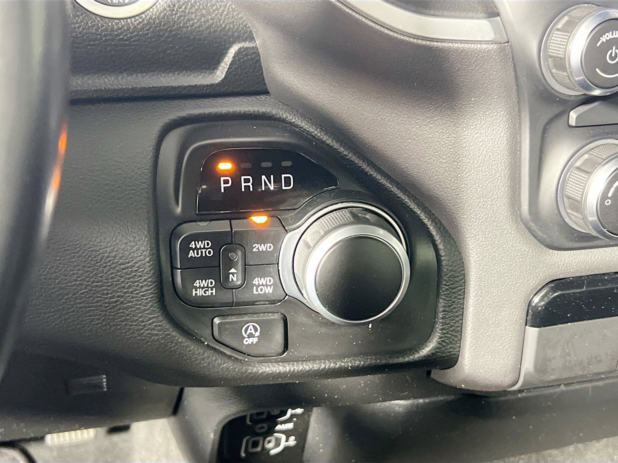 Used 2023 RAM 1500 Lone Star AWD/4WD image 25