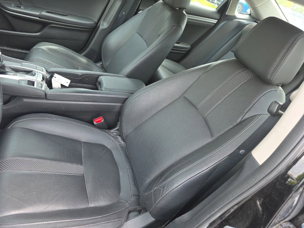 Used 2021 Honda Civic EX-L image 10
