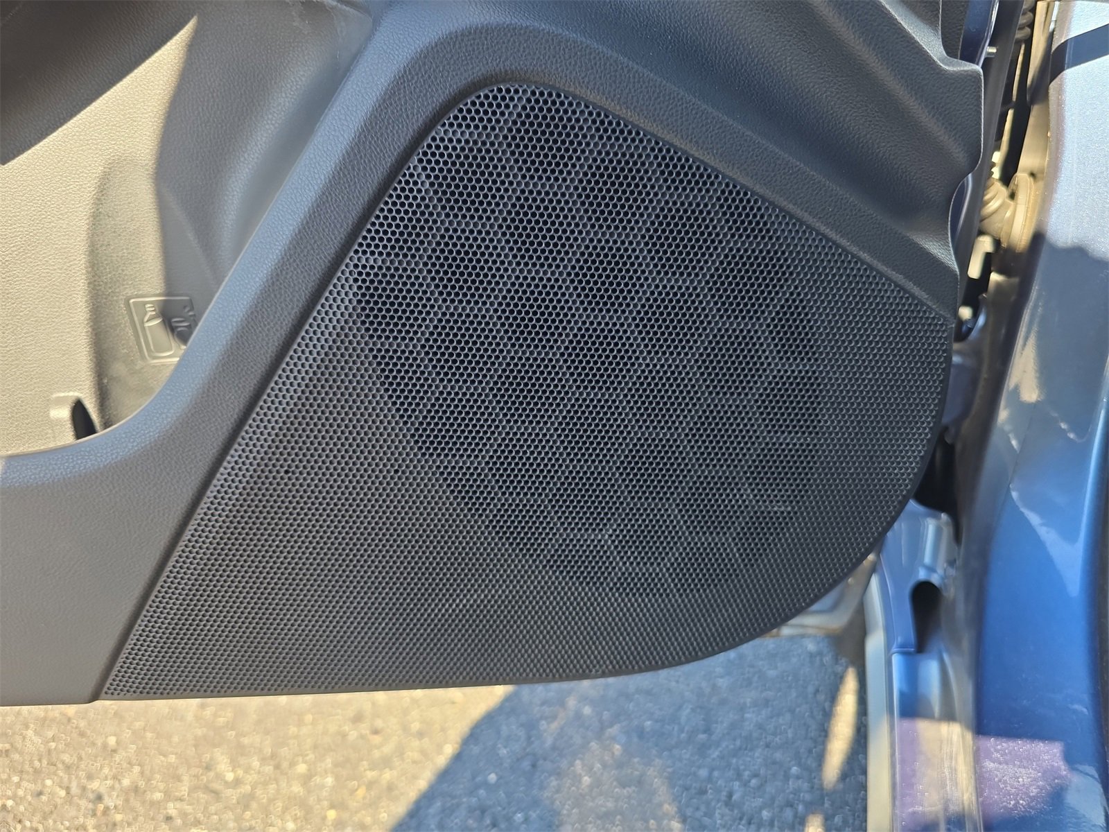 Used 2020 Subaru Crosstrek 2.0i image 15