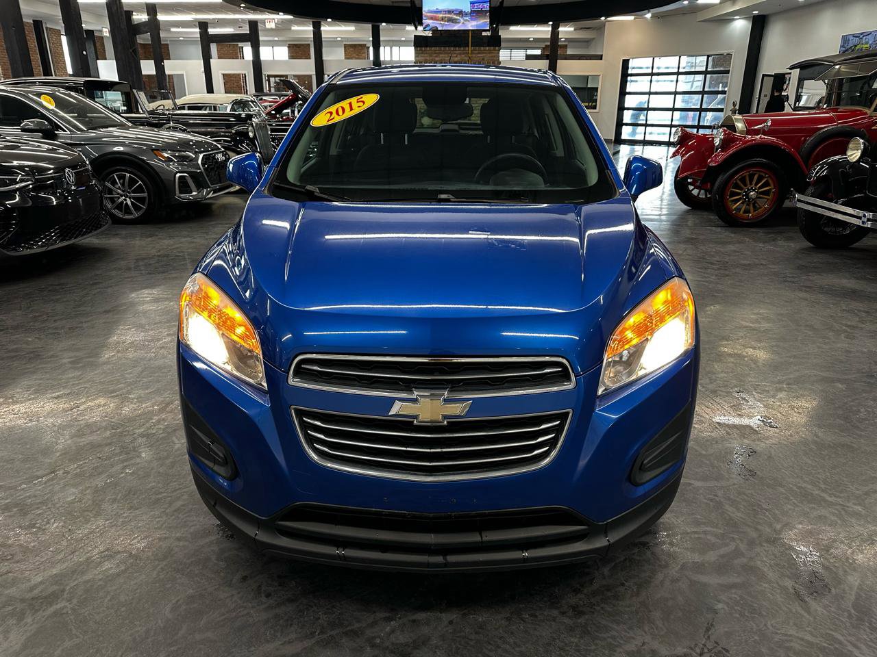 Used 2015 Chevrolet Trax LS FWD image 2