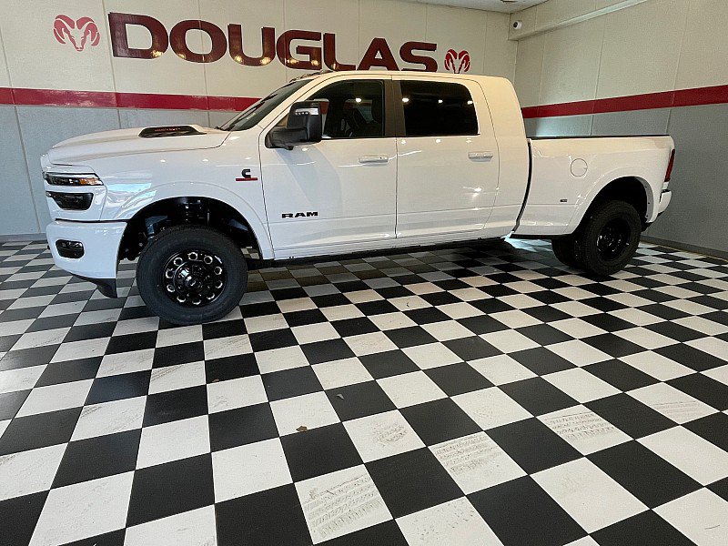 New 2027 RAM 3500 Limited AWD/4WD image 1