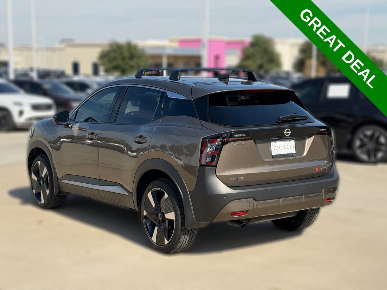 Used 2026 Nissan Kicks SR w/ Cold Weather Package AWD/4WD image 9