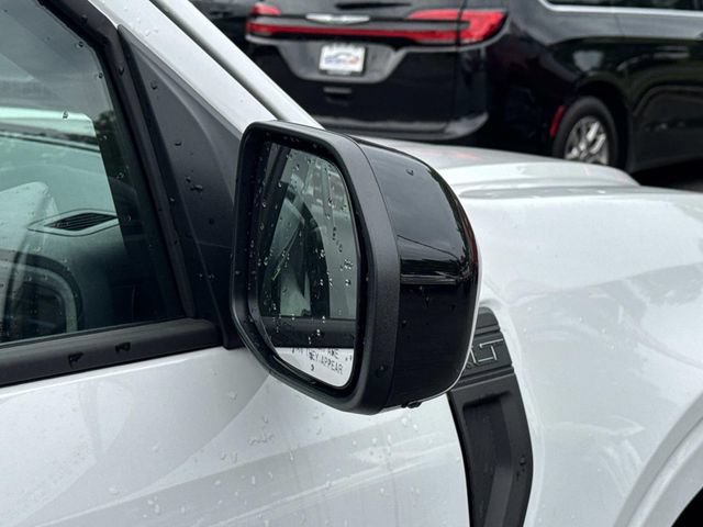 Used 2025 Ford Maverick XLT FWD image 6