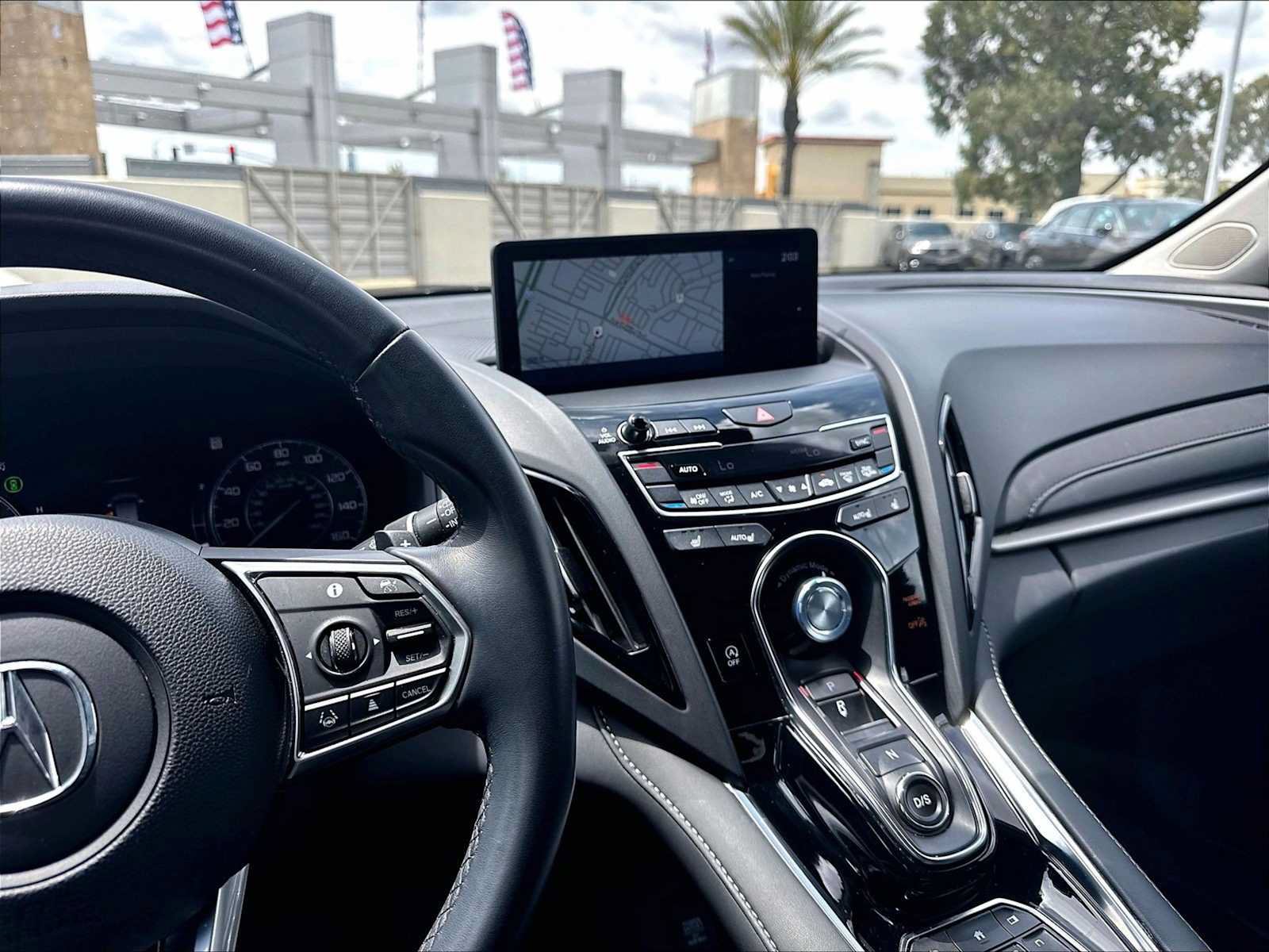 Used 2024 Acura RDX SH-AWD w/ Technology Package image 9