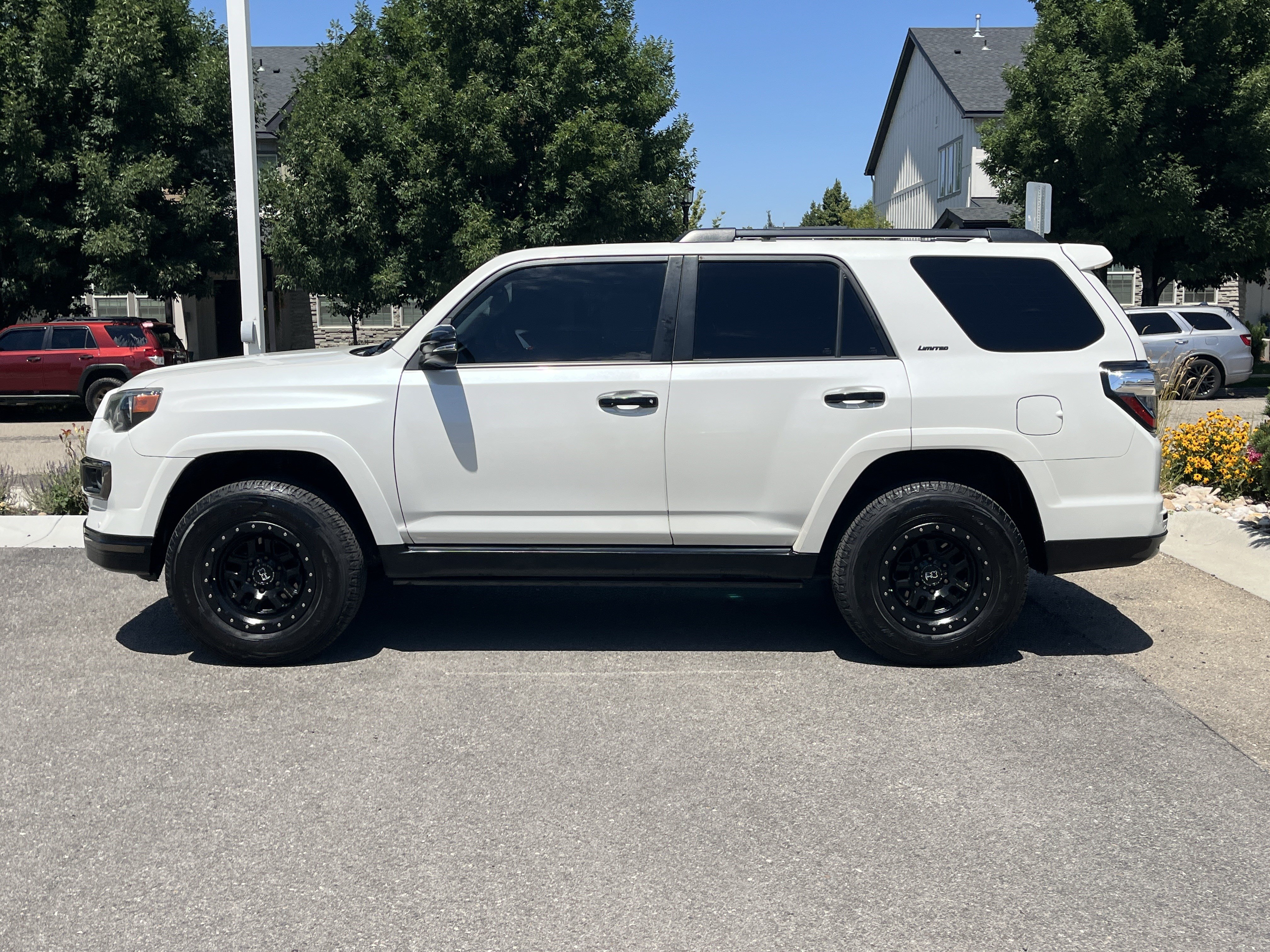 Used 2020 Toyota 4Runner Nightshade AWD/4WD image 3