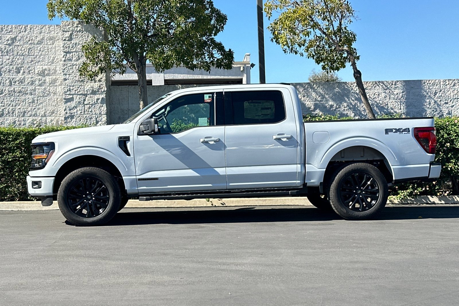 New 2025 Ford F150 XLT w/ Equipment Group 303A High image 7