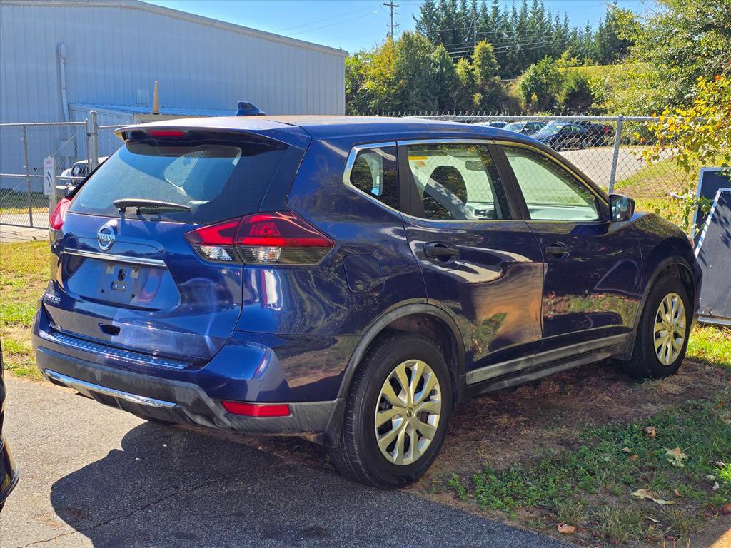 Used 2018 Nissan Rogue S FWD image 12