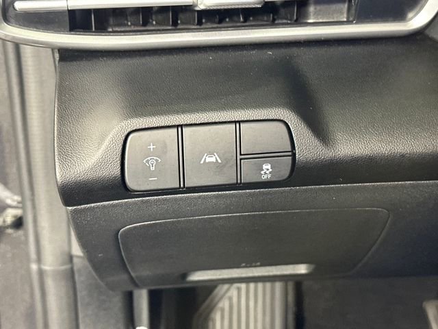 Used 2021 Hyundai Elantra SEL w/ Convenience + Premium Package image 19