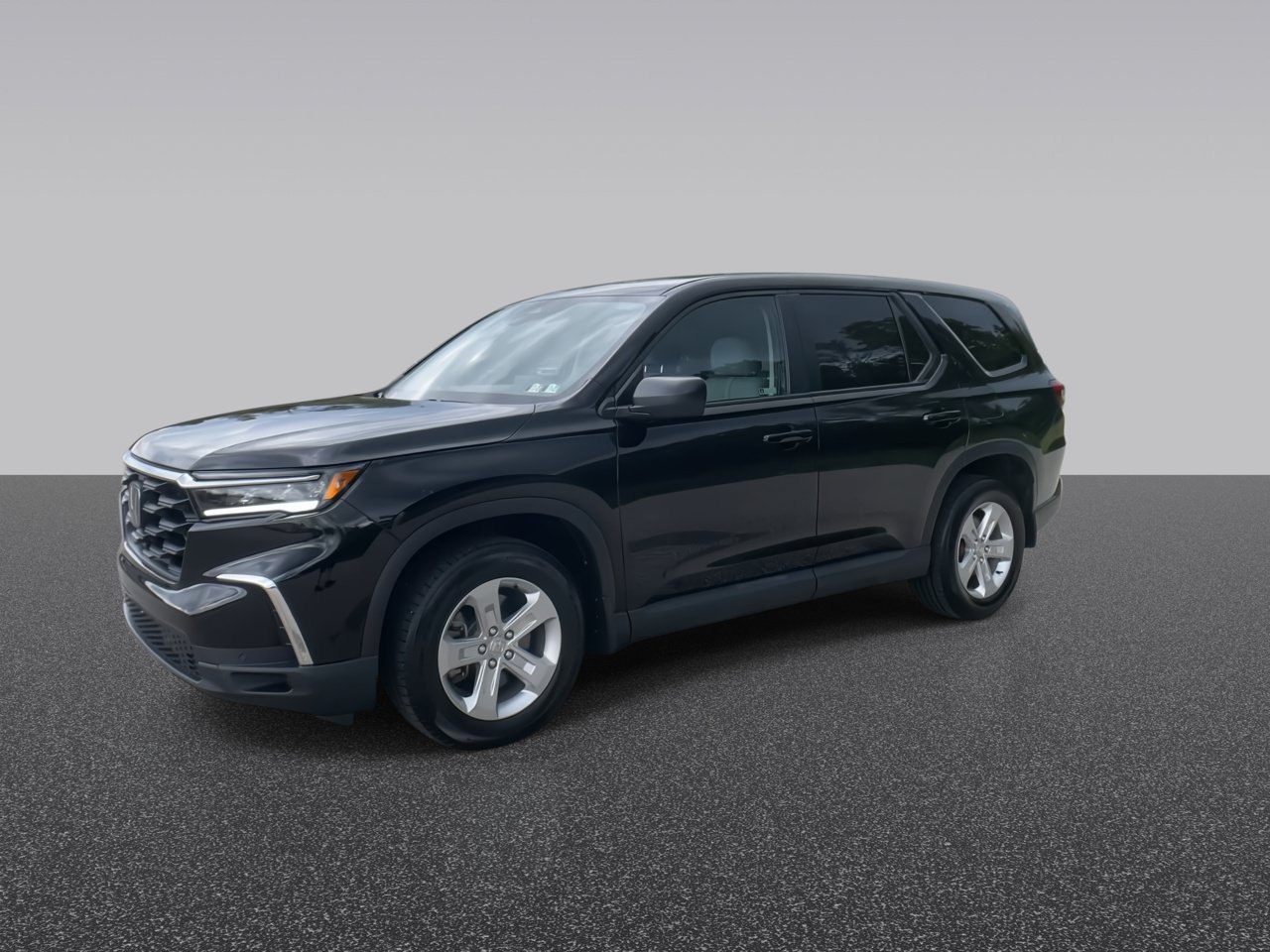 Certified 2023 Honda Pilot LX image 5