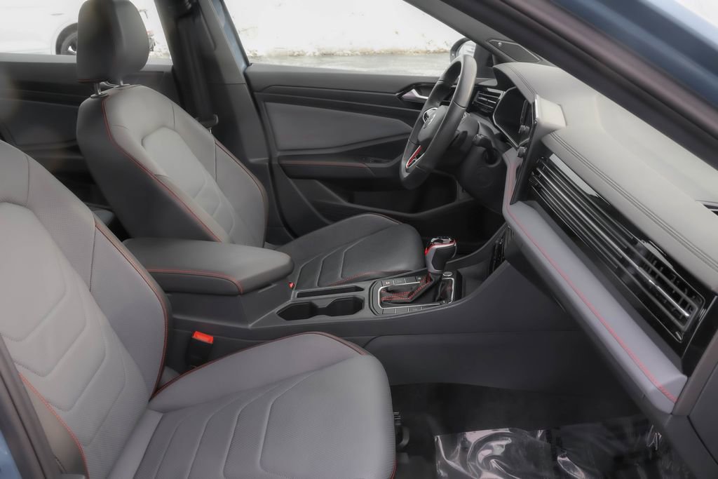 Used 2025 Volkswagen Jetta GLI Autobahn w/ GLI Black Package image 35