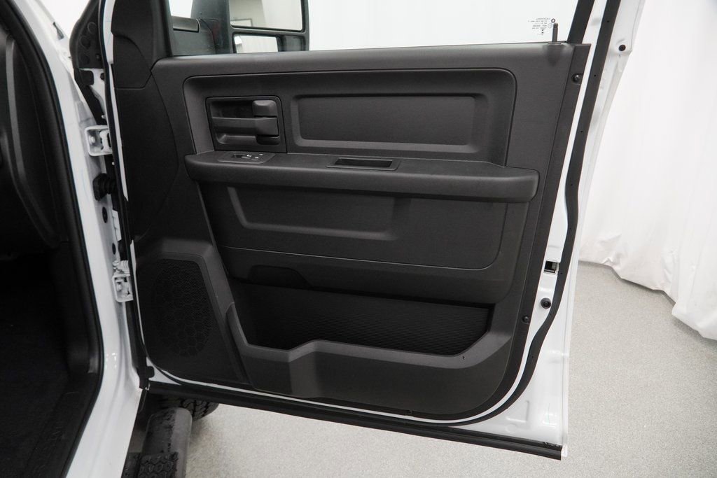 New 2026 RAM 2500 Tradesman image 32