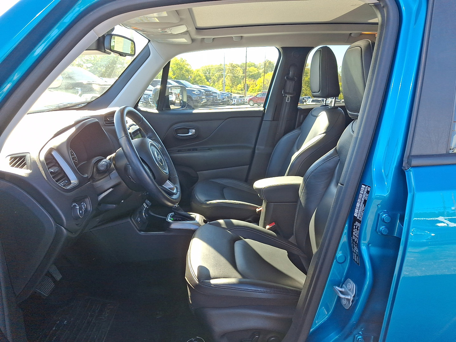 Used 2022 Jeep Renegade Limited w/ Sun, Sound & Wheels Group image 13