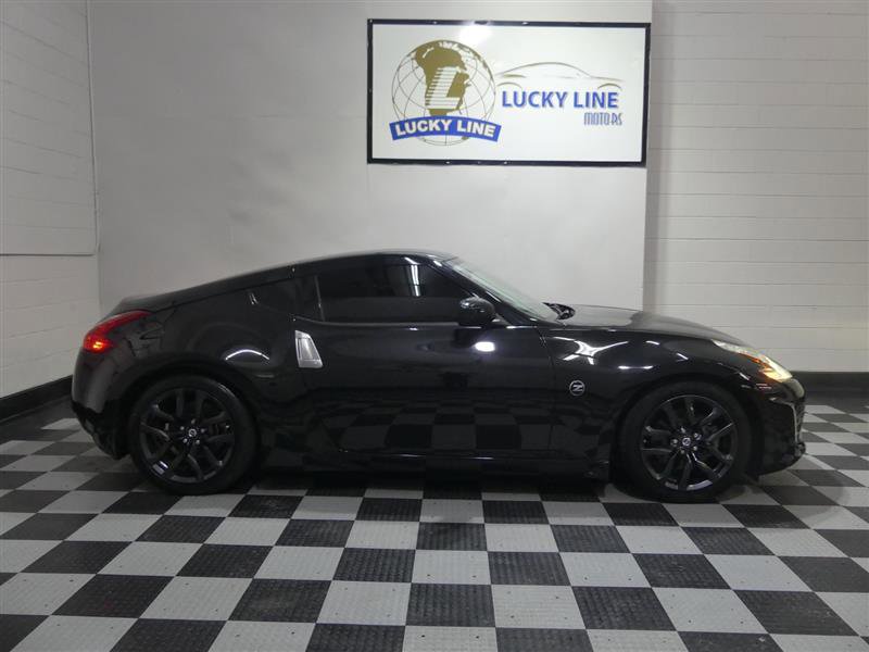 Used 2017 Nissan 370Z Coupe image 6