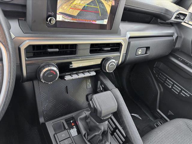 Certified 2025 Toyota 4Runner SR5 AWD/4WD image 15