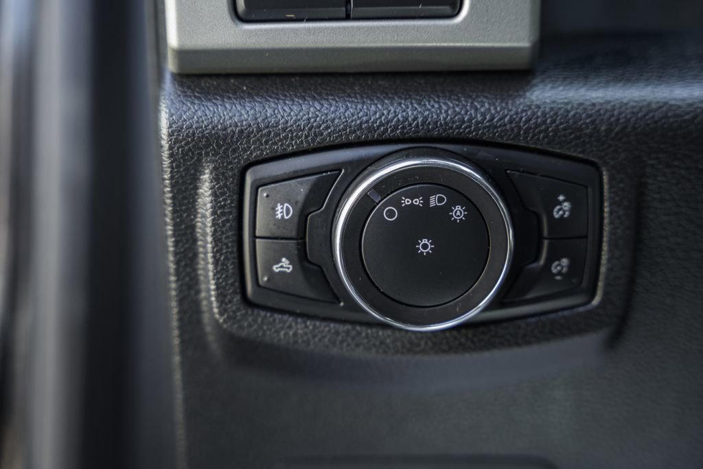 Used 2018 Ford F350 Lariat w/ Lariat Ultimate Package image 44