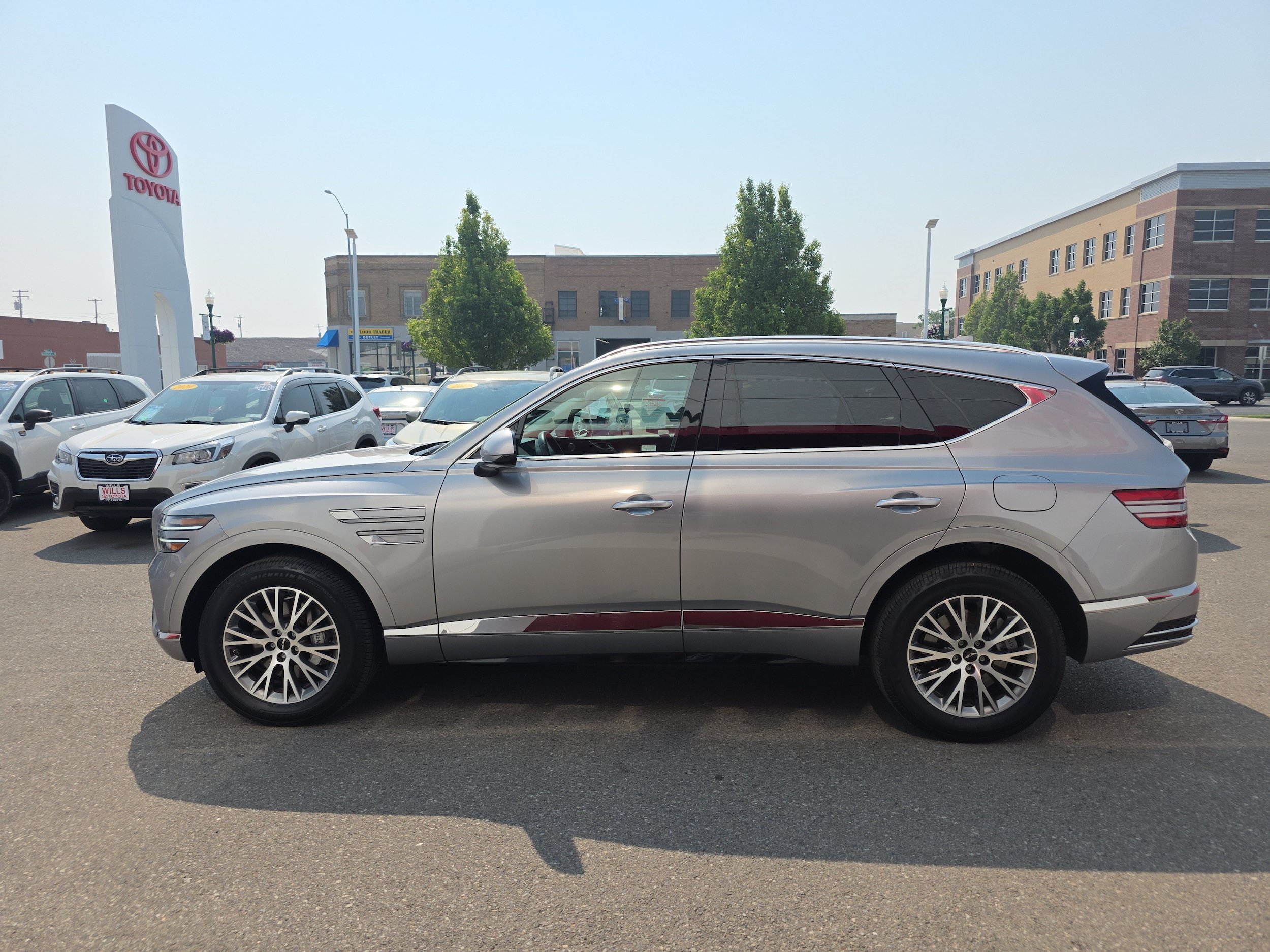 Used 2025 Genesis GV80 2.5T Standard AWD/4WD image 6