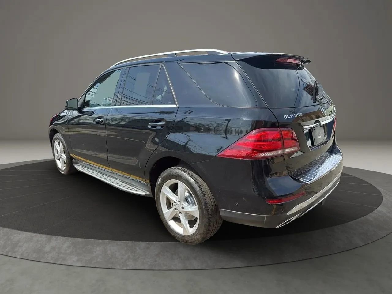 Used 2017 Mercedes-Benz GLE 350 4MATIC image 7