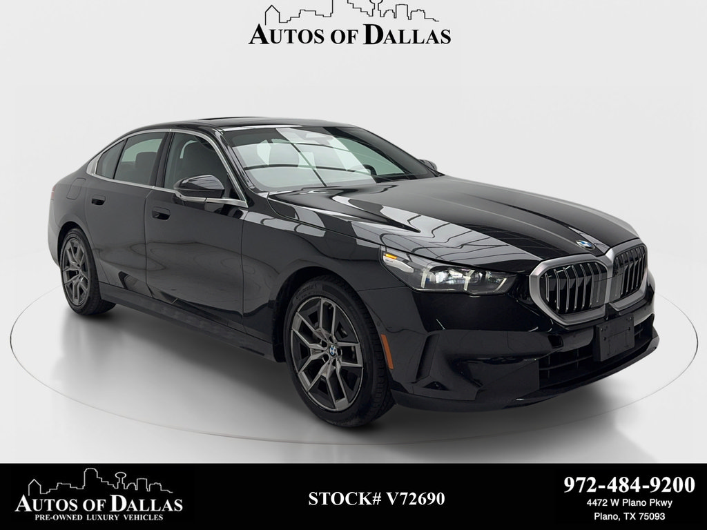Used 2026 BMW 530i xDrive AWD/4WD image 1