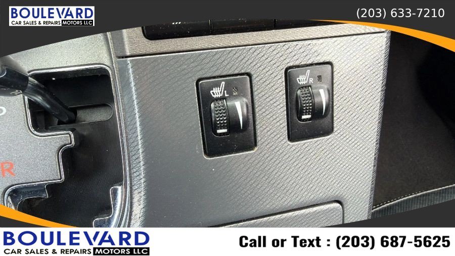 Used 2013 Toyota Venza XLE AWD/4WD image 18