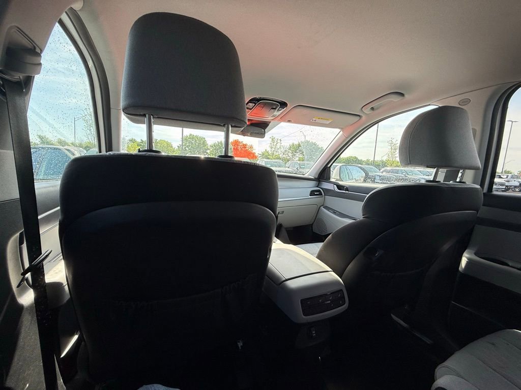 Used 2022 Hyundai Palisade SE image 24