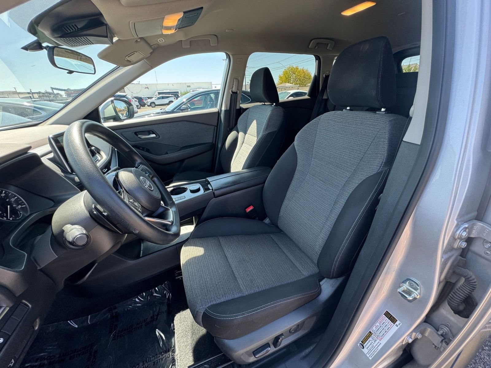 Used 2023 Nissan Rogue SV AWD/4WD image 37