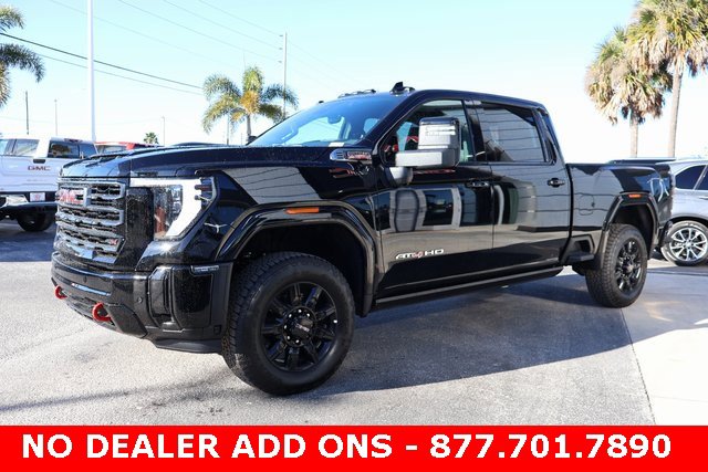 New 2025 GMC Sierra 3500 AT4 w/ Technology Package image 4