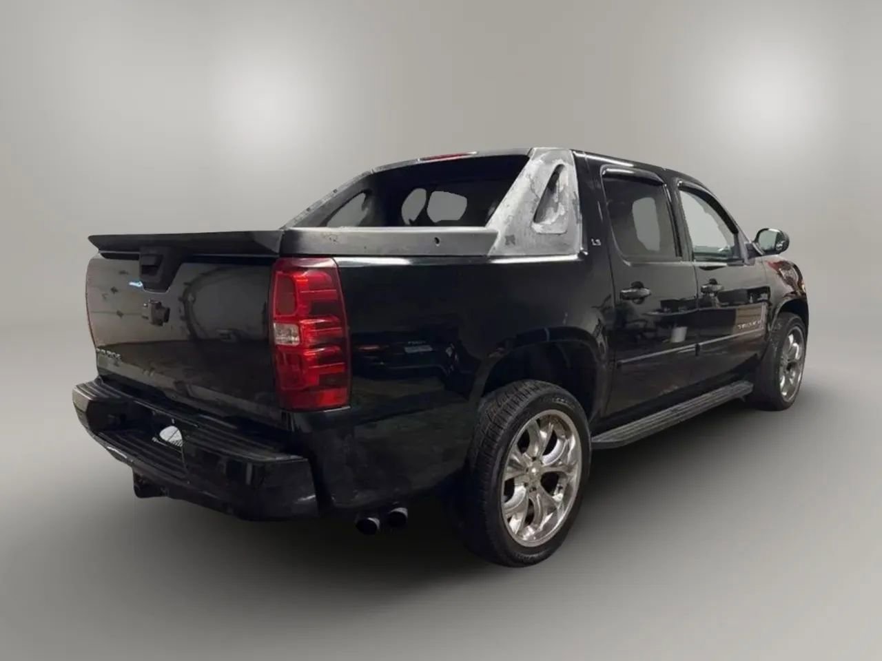 Used 2008 Chevrolet Avalanche LS w/ Convenience Package #1 image 3