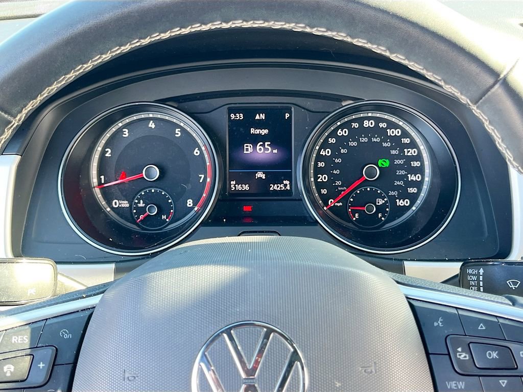 Used 2021 Volkswagen Atlas Cross Sport SE image 12