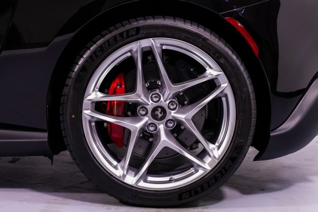 Certified 2024 Ferrari Roma Spider image 63