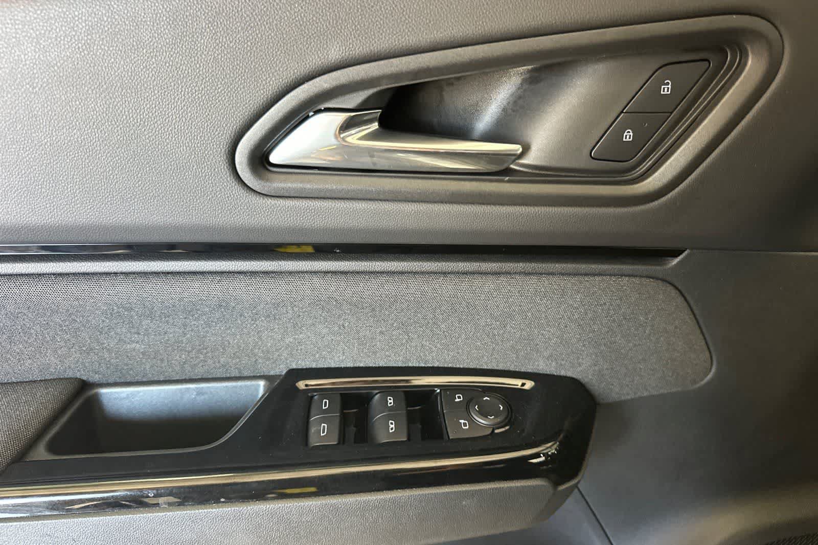 Used 2025 Honda Prologue EX image 15