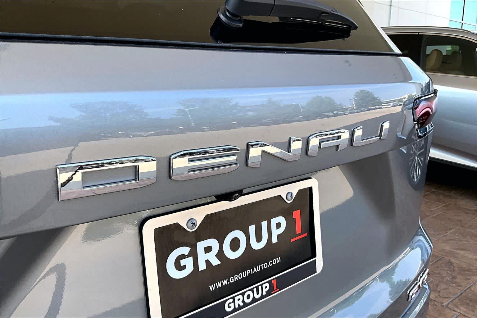 Used 2026 GMC Terrain Denali AWD/4WD image 9