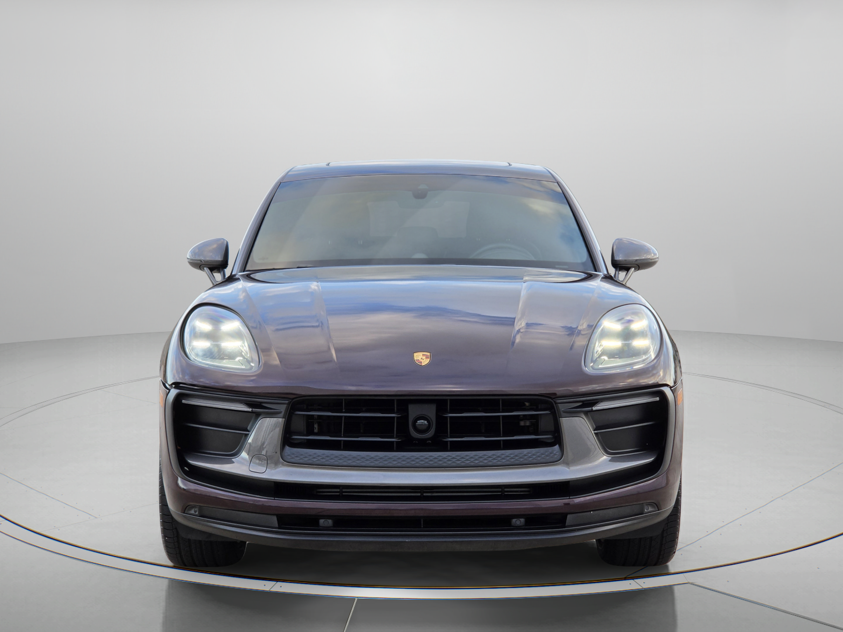 Used 2023 Porsche Macan Turbo AWD/4WD image 6