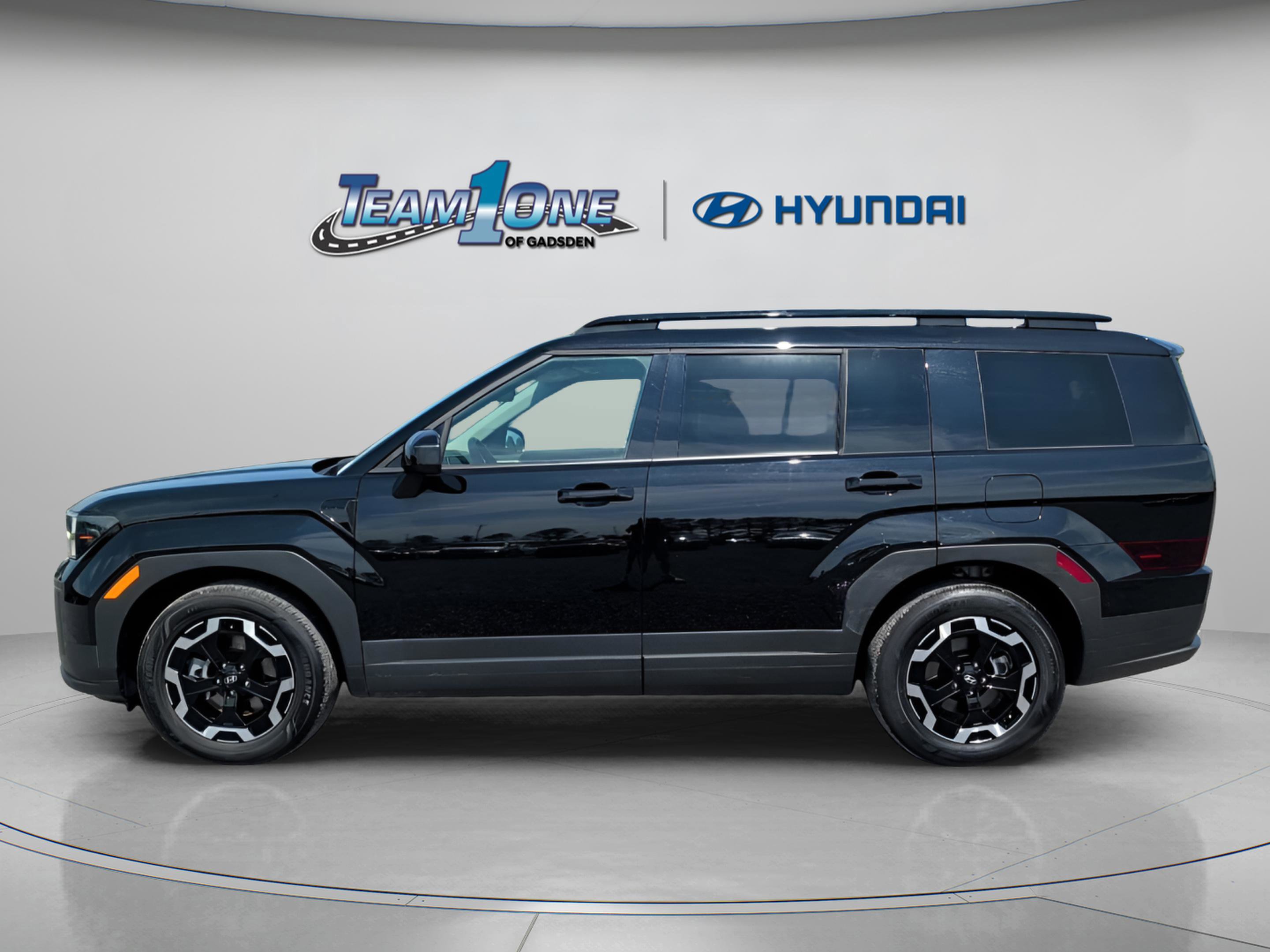 Used 2024 Hyundai Santa Fe SEL FWD image 5