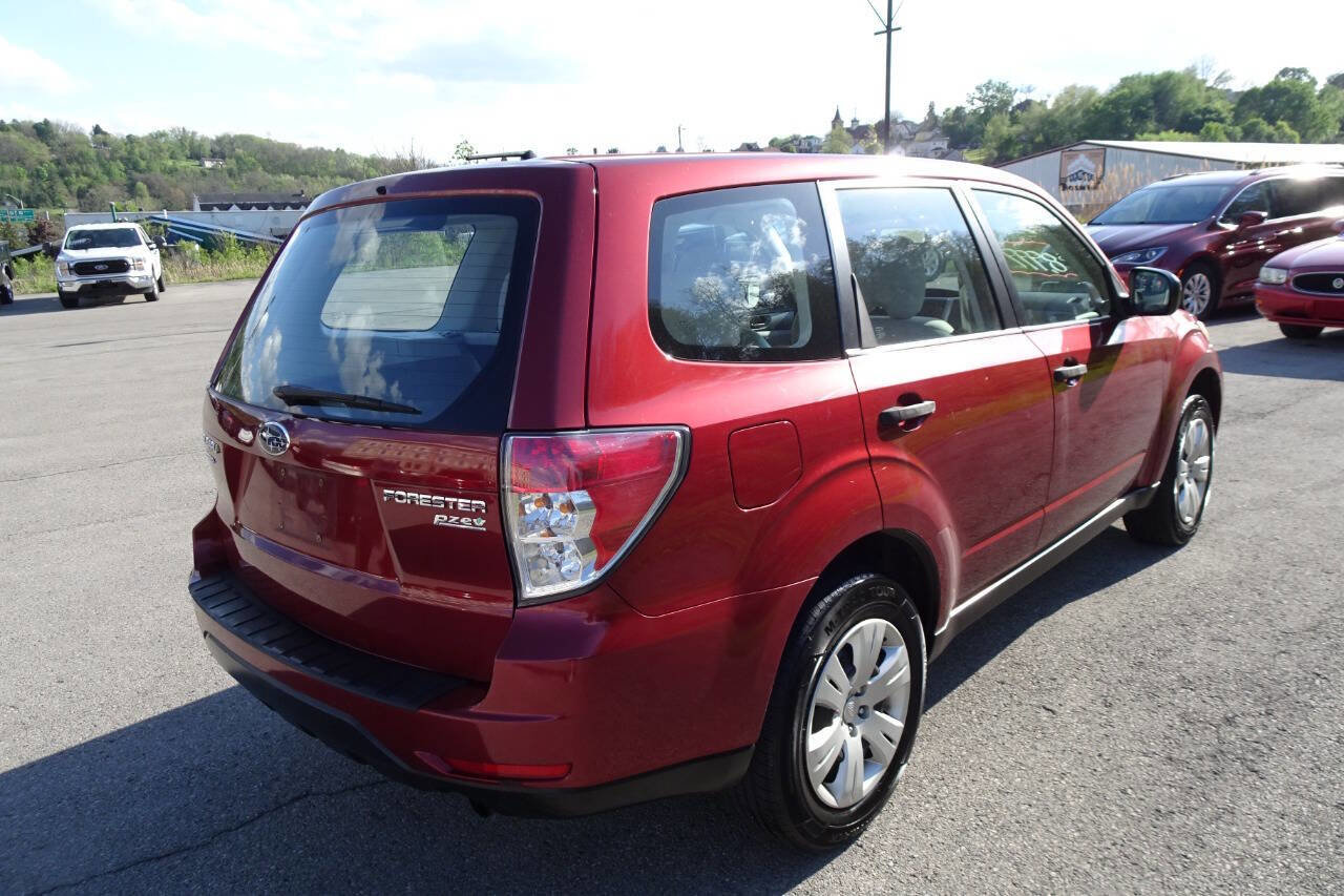 Used 2012 Subaru Forester 2.5X AWD/4WD image 6