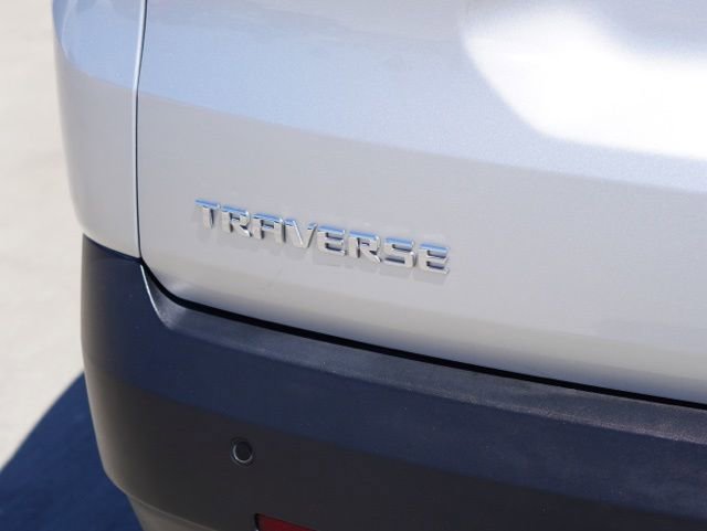 Used 2019 Chevrolet Traverse RS w/ LPO, Floor Liner Package FWD image 12