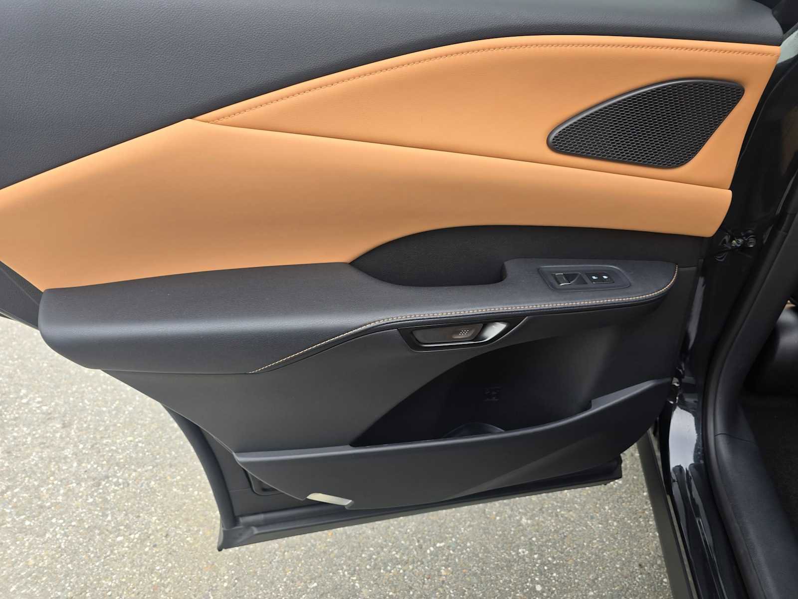 Certified 2025 Lexus RX 350h image 19