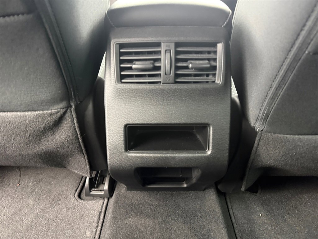 Used 2022 Mitsubishi Outlander ES image 28